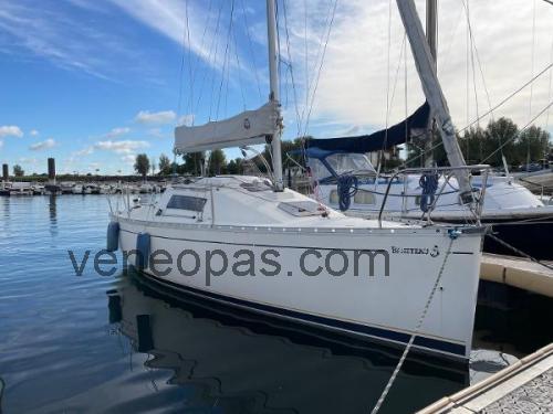 Beneteau First 235 Tekniset tiedot ja arvostelut